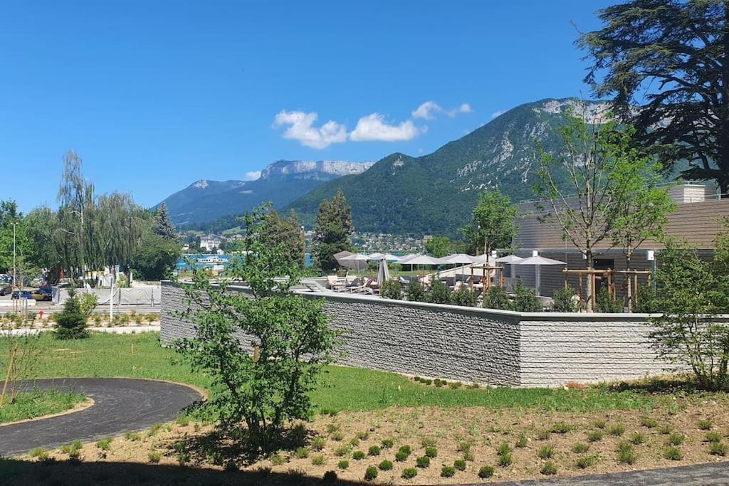 Reflet Du Veyrier 4 Etoiles - Proche Lac & Vieille Ville, Garage Prive, Secteur Recherche Annecy Luaran gambar