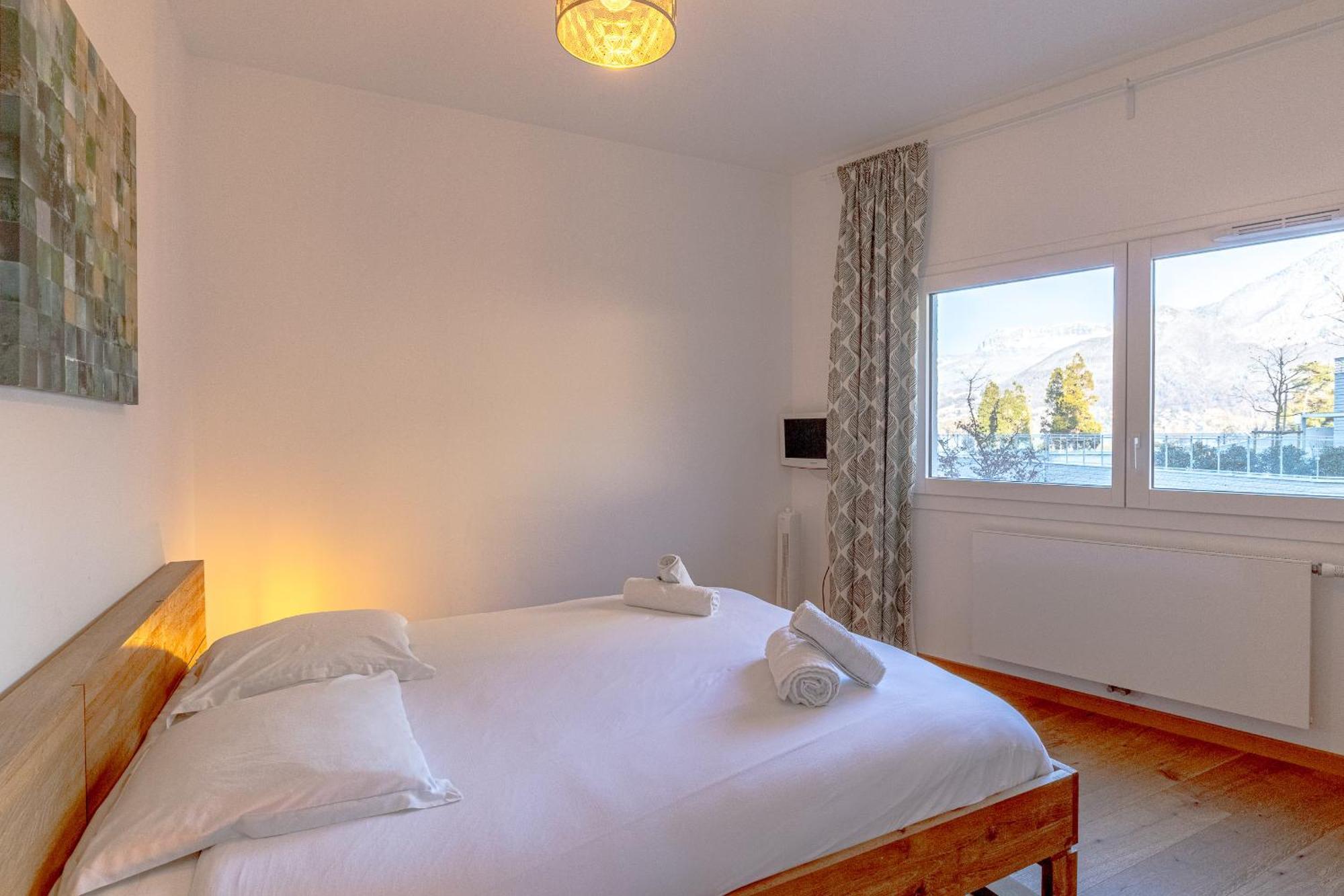 Reflet Du Veyrier 4 Etoiles - Proche Lac & Vieille Ville, Garage Prive, Secteur Recherche Annecy Luaran gambar