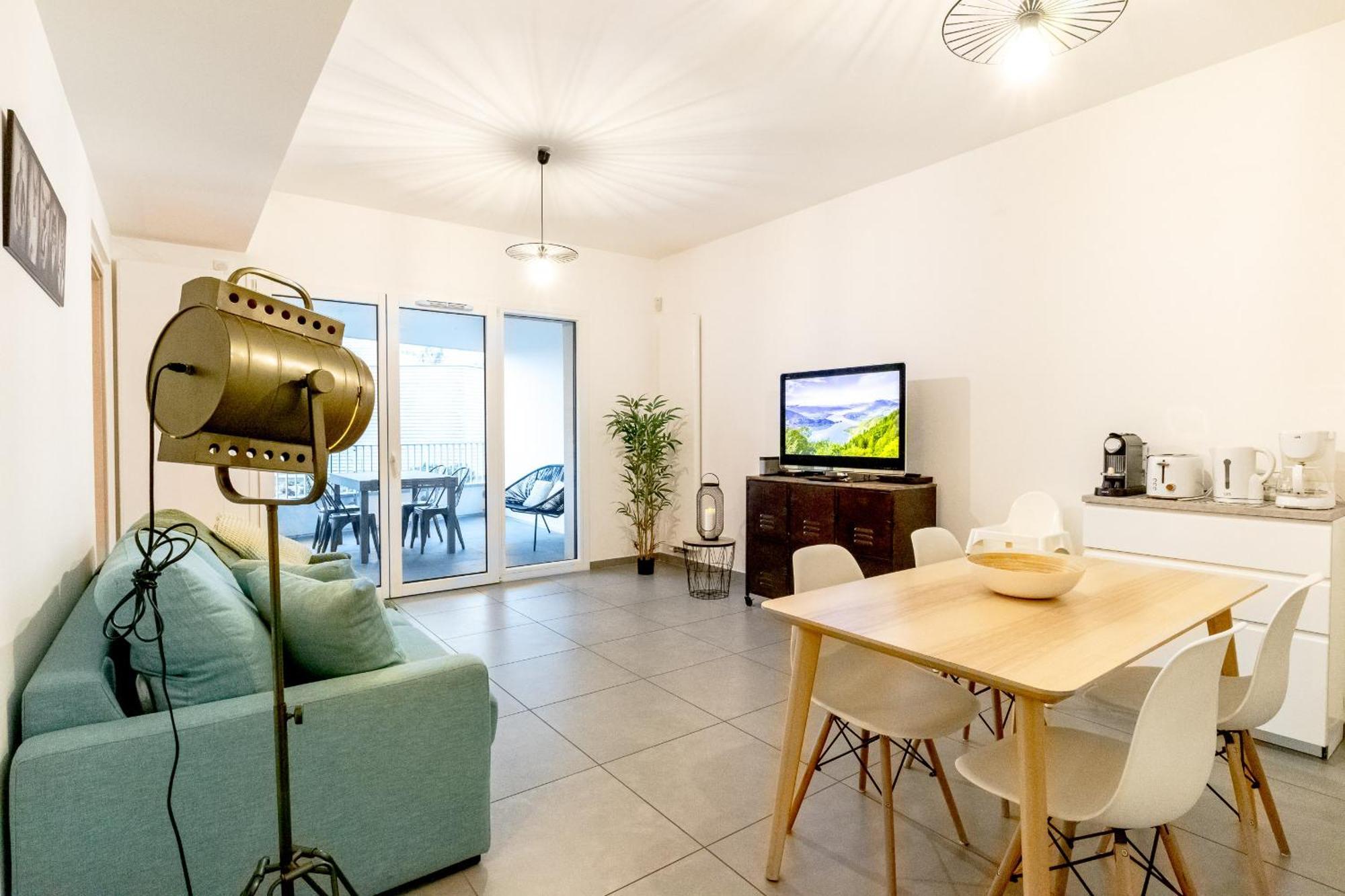 Reflet Du Veyrier 4 Etoiles - Proche Lac & Vieille Ville, Garage Prive, Secteur Recherche Annecy Luaran gambar