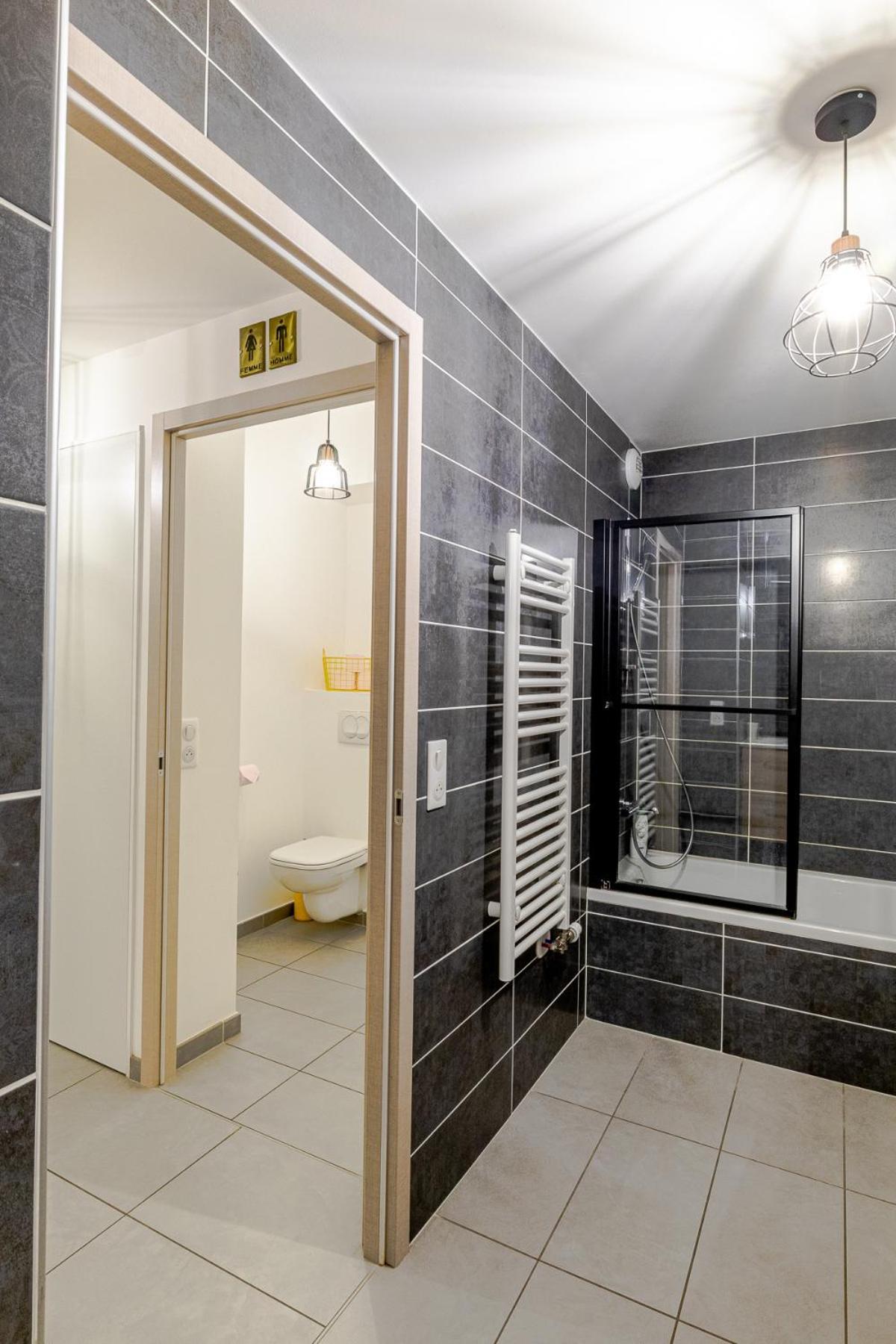 Reflet Du Veyrier 4 Etoiles - Proche Lac & Vieille Ville, Garage Prive, Secteur Recherche Annecy Luaran gambar