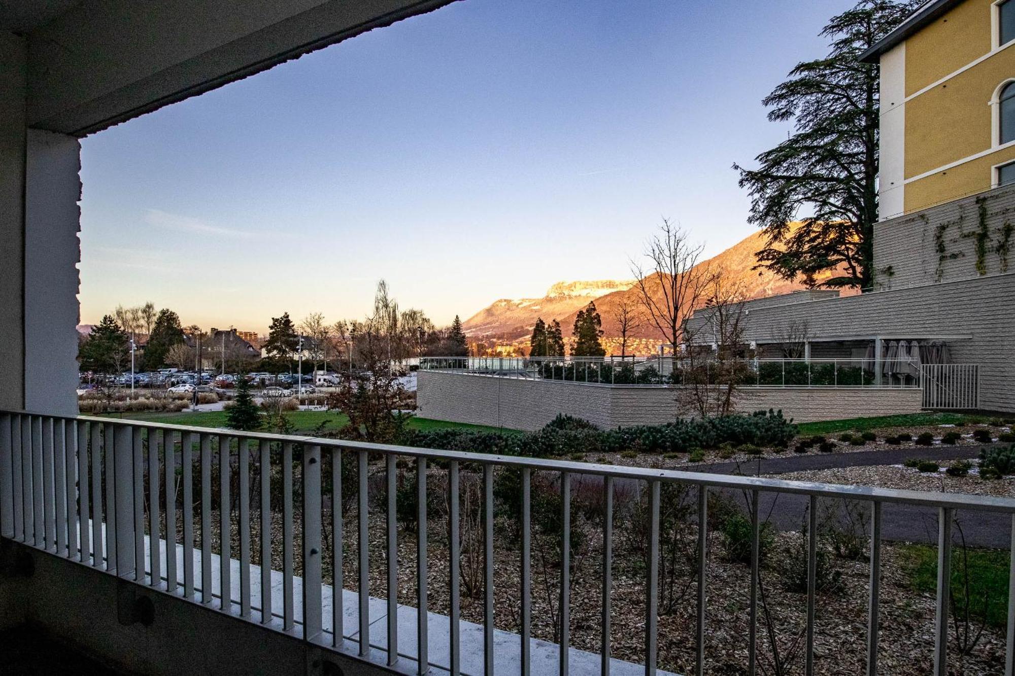 Reflet Du Veyrier 4 Etoiles - Proche Lac & Vieille Ville, Garage Prive, Secteur Recherche Annecy Luaran gambar